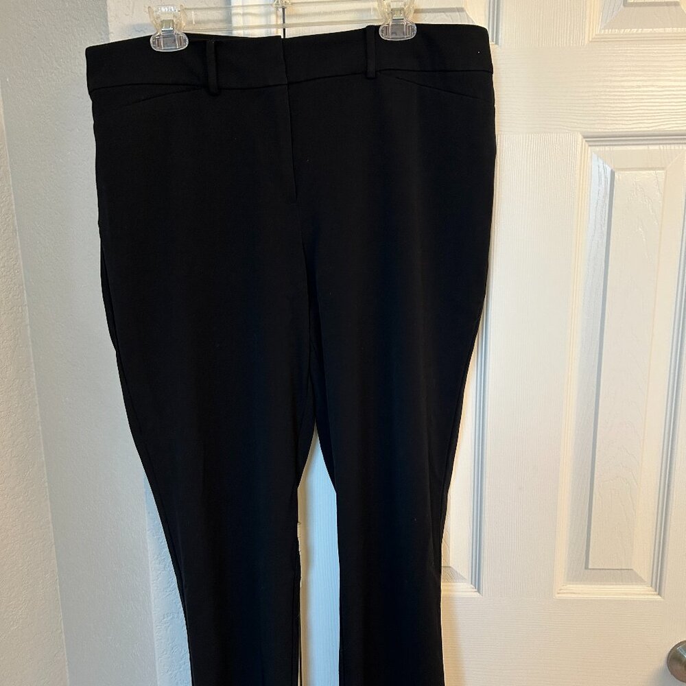 Ann Taylor Factory Women's Pants - Casual or Business - Size 14 Black